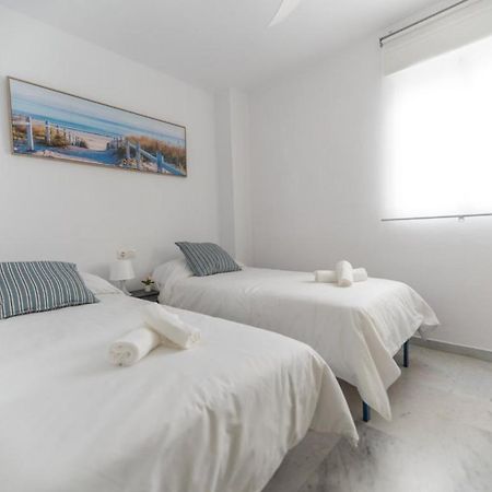 Calabahia Beach Cala Del Moral رينكون ذي لا مْبيكتوري المظهر الخارجي الصورة